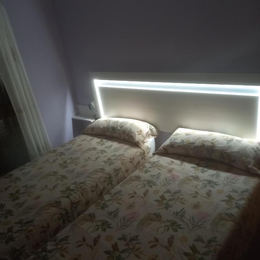 Luarcaplaya Plazas De Garaje Incluidas Apartamento Luarca